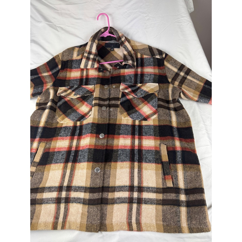 CARGO SHIRT JACKET PLAID‎ 1X LONG SLEEVE BUTTON UP POCKETS HAS A TEAR ON POCKET